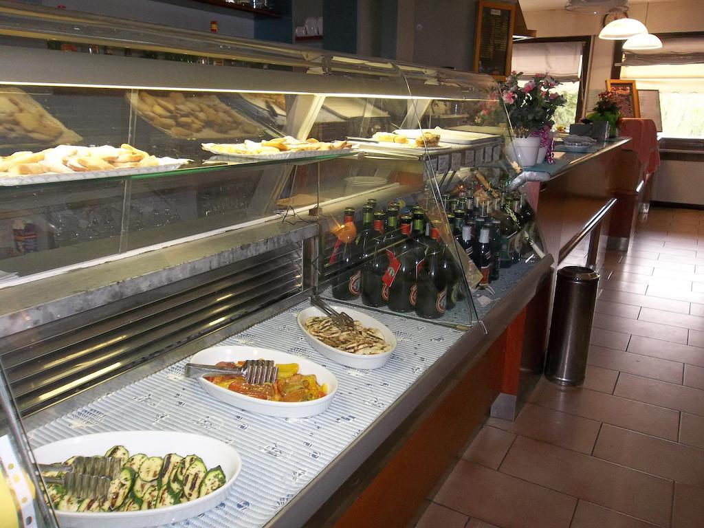 Albergo Ristorante Gori アメーリア エクステリア 写真